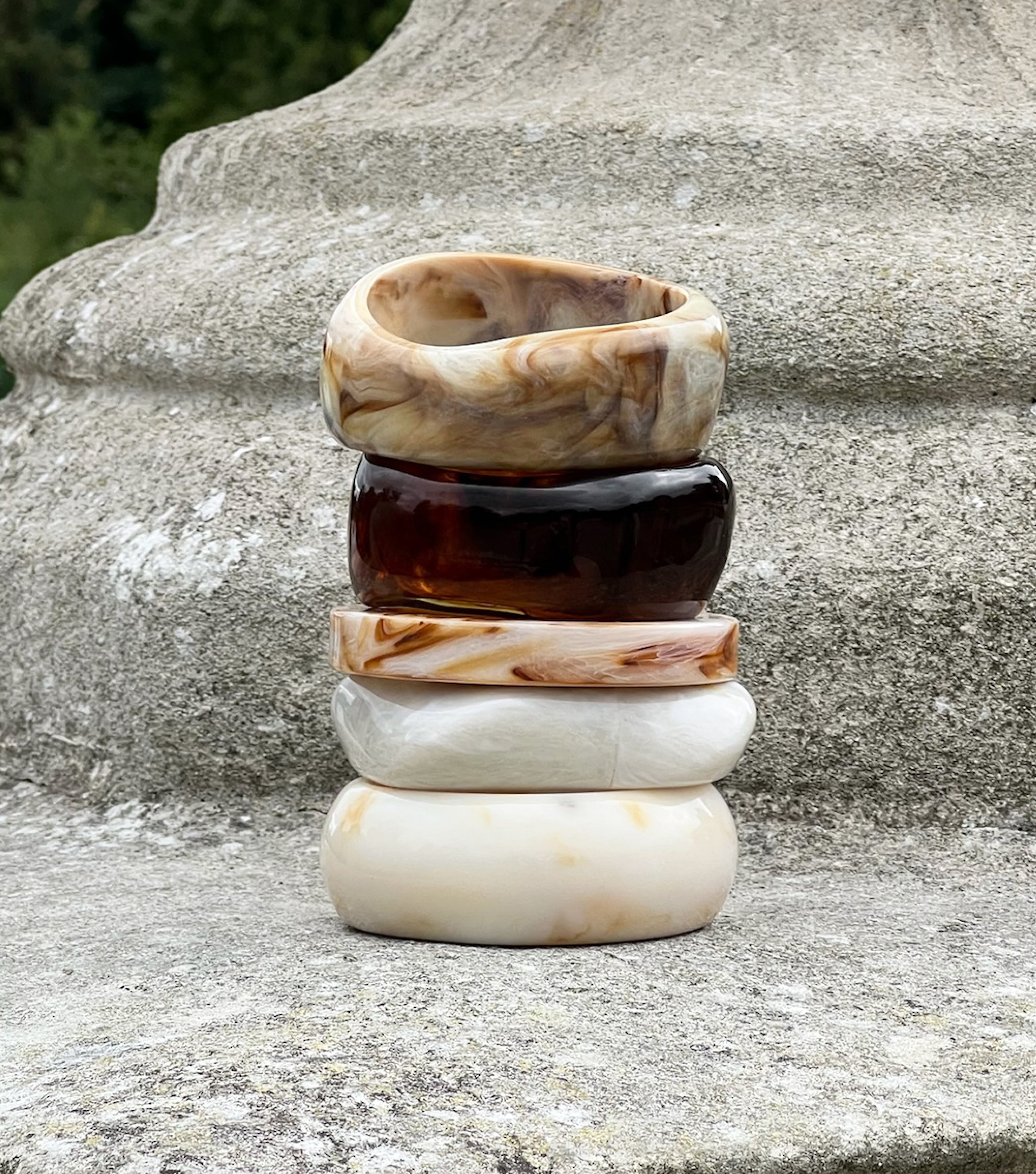 ISA Chunky Summer Bangle – ELÁI - the art of living beautifully